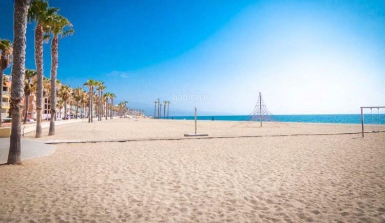 Apartamentos Deluxe Roquetas De Mar Con Golf Y Piscina Climatizada, Parking Privado 比卡尔 外观 照片